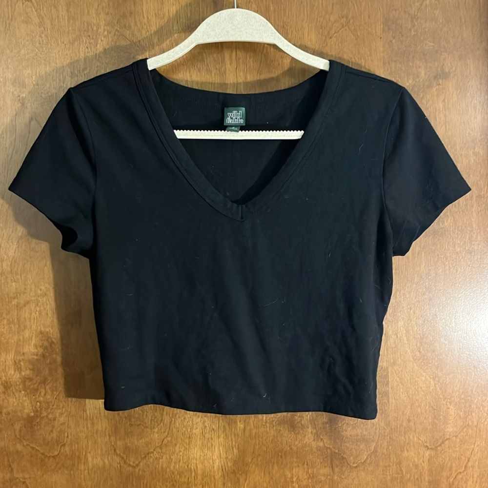 Wild Fable Medium Black Crop Tee